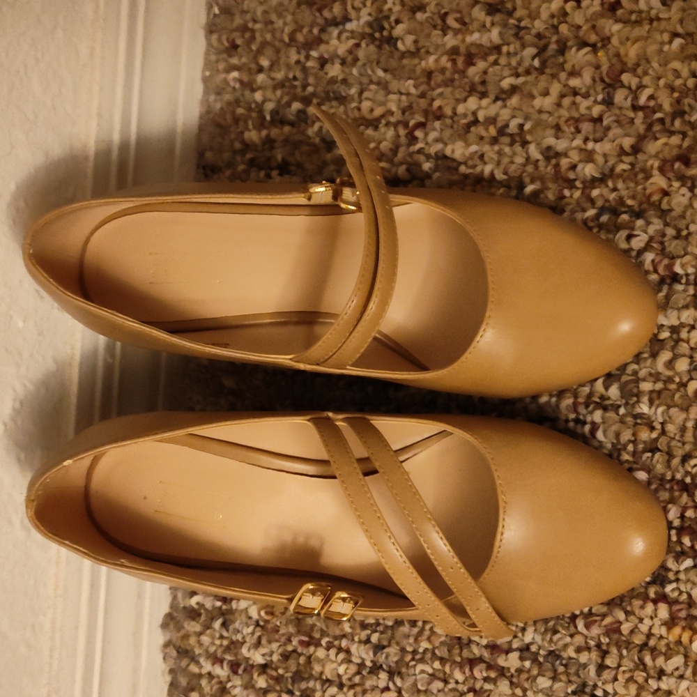 Shoe